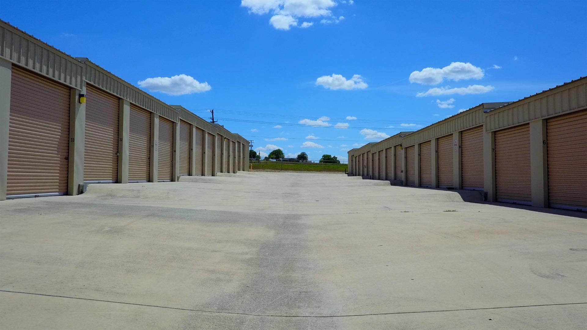 Storage Units with electricity Things you should know StoreMore